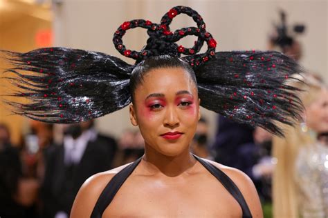 naomi osaka bow outfit.